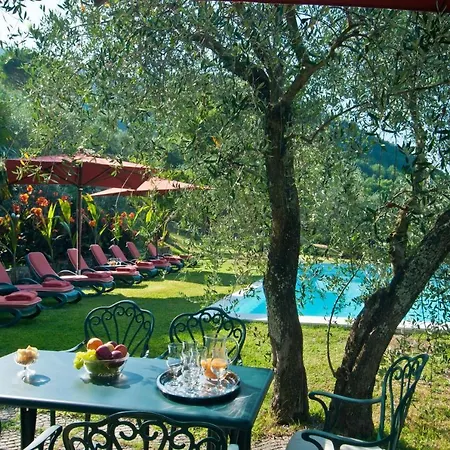 La Querce Sleeps 13 Wifi Βίλα