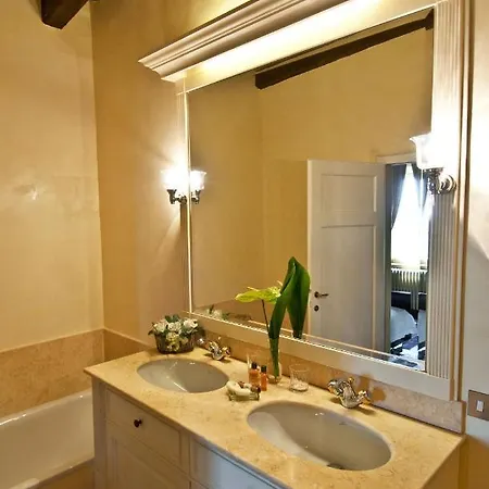 La Querce Sleeps 13 Wifi Βίλα *